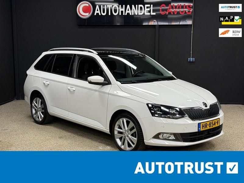 Wit Occasion 2016 Skoda Fabia Stationwagen | € 8.950 (Eerlijke prijs) - Afbeelding 1/4