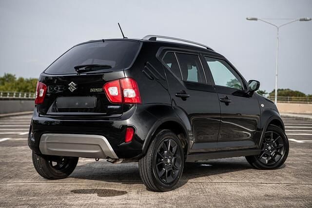 Occasion Suzuki Ignis 83 PK (61 kW) 2022 Zwart (metallic) Hatchback