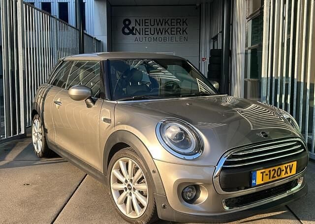 Occasion Mini ONE Chili 102 PK (75 kW) 2020 Grijs (metallic) Hatchback
