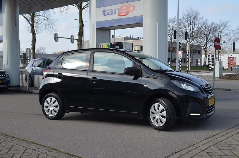 Occasion Peugeot 108 Access 69 PK (50 kW) 2015 Zwart Hatchback