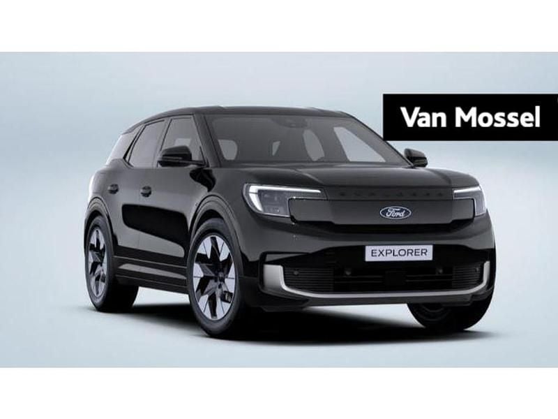 Zwart Occasion 2024 Ford Explorer Extended Range SUV | € 48.850 (Duur) - Afbeelding 1/4