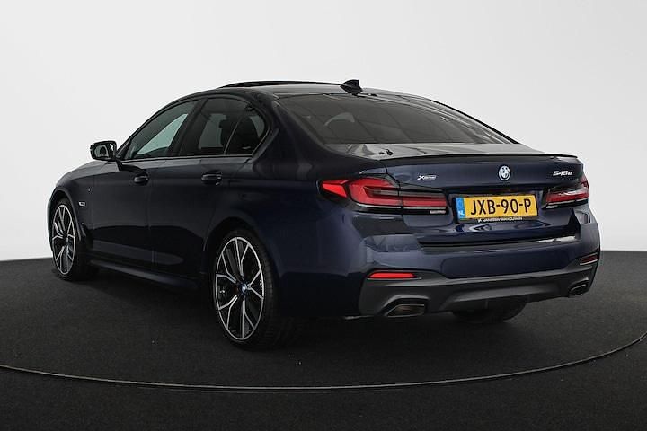Occasion BMW 545e M Sport 394 PK (289 kW) 2022 Blauw Sedan