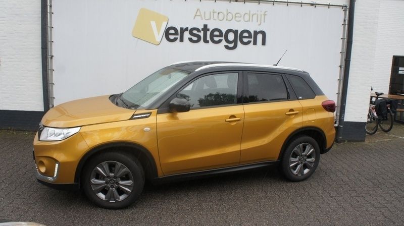Geel Gebruikt 2021 Suzuki Vitara SUV | € 19.250 (Eerlijke prijs) - Afbeelding 1/4