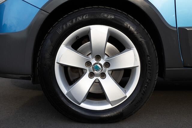 Occasion Skoda Roomster 105 PK (77 kW) 2007 Blauw MPV