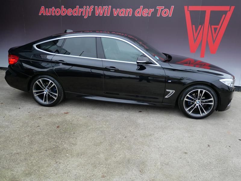 Zwart Occasion 2015 BMW 320 M Sport Hatchback | € 17.490 (Eerlijke prijs) - Afbeelding 1/4