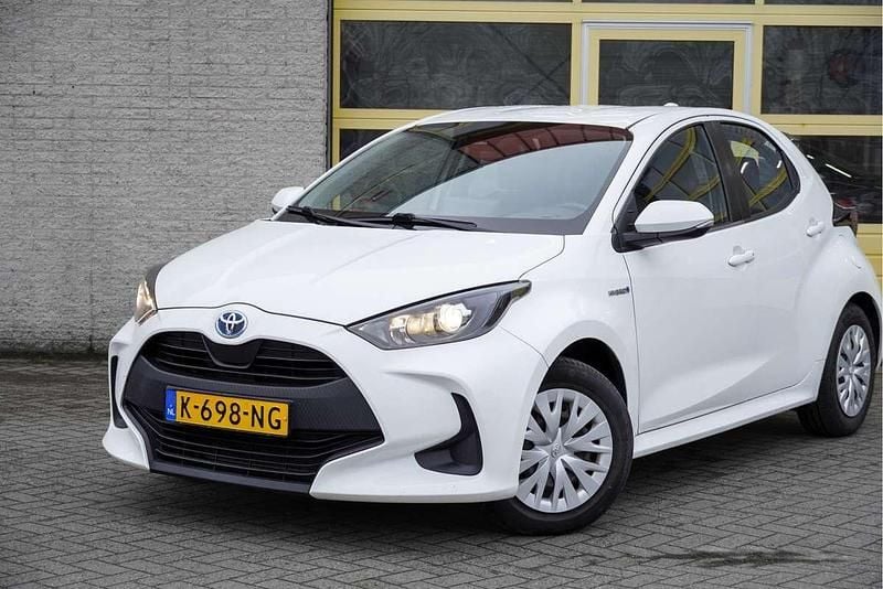 Occasion Toyota Yaris Hybrid Connect Style 2021 Wit Hatchback