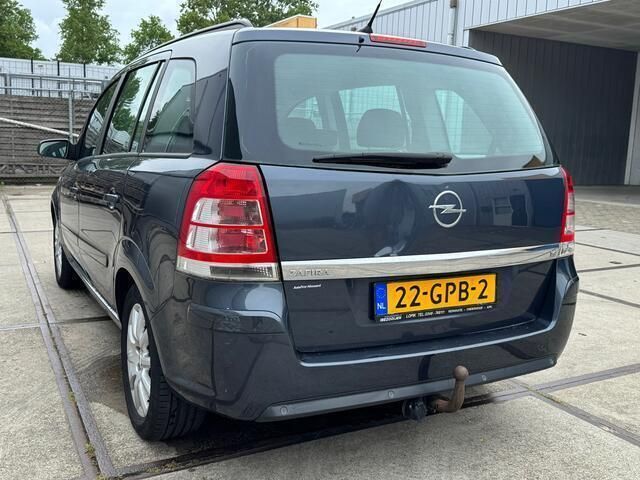 Occasion Opel Zafira 116 PK (85 kW) 2008 Grijs MPV
