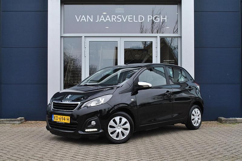 Zwart Gebruikt 2016 Peugeot 108 Active Hatchback | € 6.600 (Eerlijke prijs) - Afbeelding 1/4