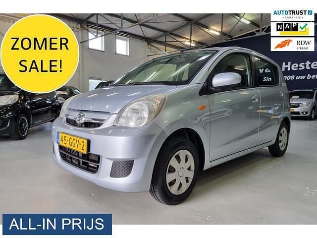Grijs Gebruikt 2008 Daihatsu Cuore Hatchback | € 1.700 (Eerlijke prijs) - Afbeelding 1/4