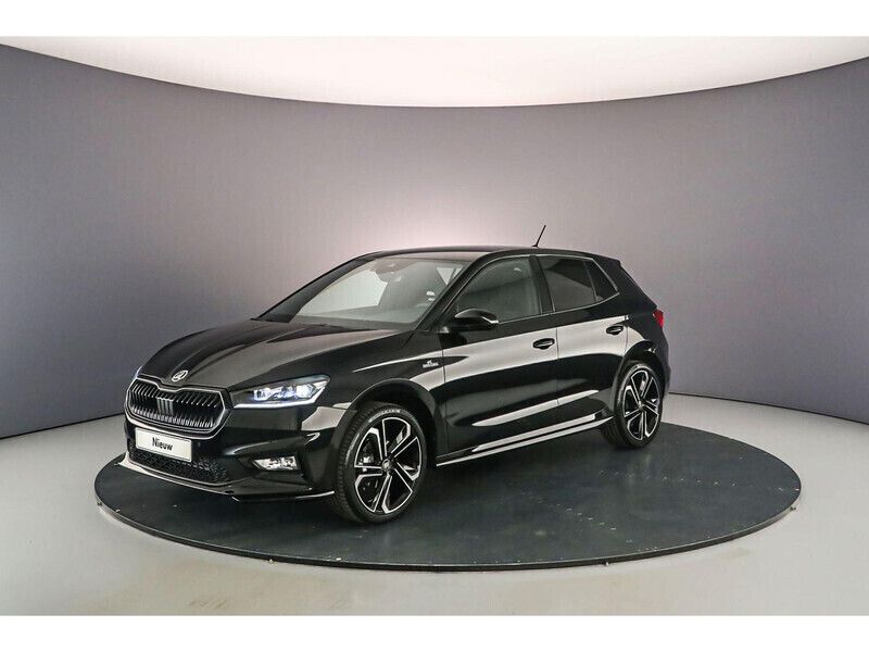 Black magic Nieuw 2025 Skoda Fabia Monte Carlo Hatchback | € 32.900 - Afbeelding 1/4