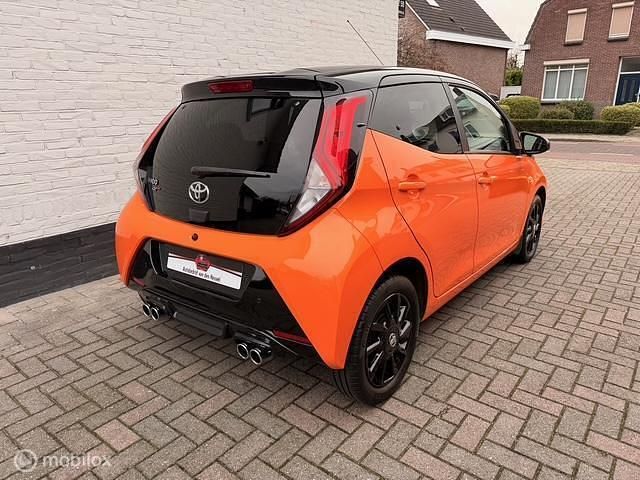 Occasion Toyota Aygo X-clusiv 72 PK (52 kW) 2019 Oranje Hatchback