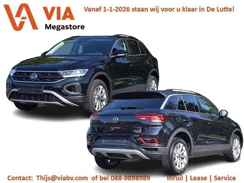 Zwart Nieuw 2025 VW T-Roc Style SUV | € 33.900 (Super prijs) - Afbeelding 1/4