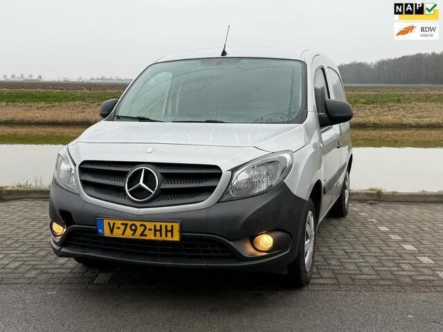 Zilver Gebruikt 2017 Mercedes Citan 108 Business Van | € 7.850 (Eerlijke prijs) - Afbeelding 1/4