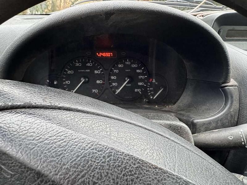 Gebruikt 2007 Peugeot Partner Van | € 1.000 (Goede deal) - Afbeelding 1/4