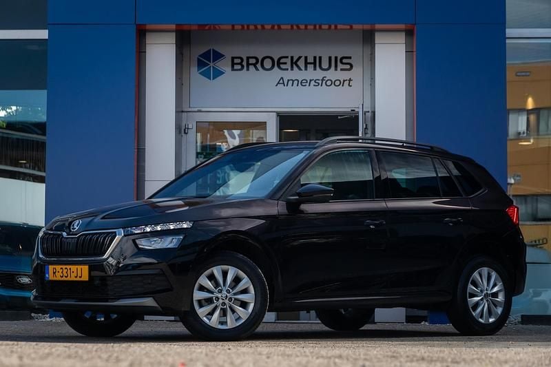Zwart Gebruikt 2022 Skoda Kamiq Business Line SUV | € 24.595 (Eerlijke prijs) - Afbeelding 1/4
