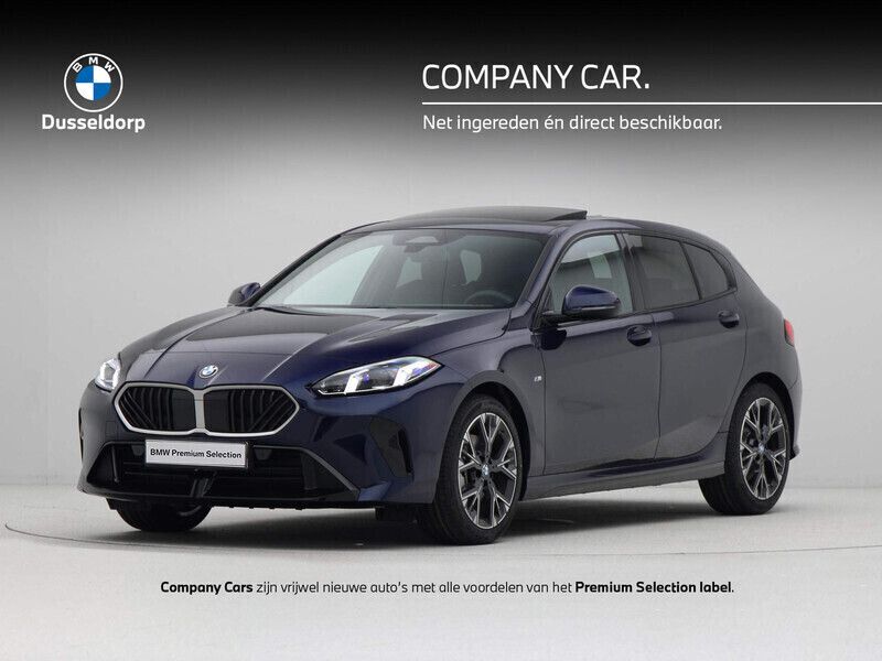 Blauw Gebruikt 2025 BMW 120 M Sport Hatchback | € 44.950 (Eerlijke prijs) - Afbeelding 1/4