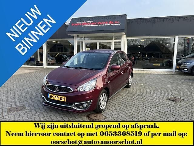 Occasion Mitsubishi Space Star Active 71 PK (52 kW) 2020 Rood Hatchback