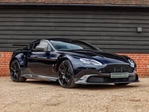 Blauwultramarine black Gebruikt 2017 Aston Martin Vantage Coupé | € 164.803 - Afbeelding 1/4