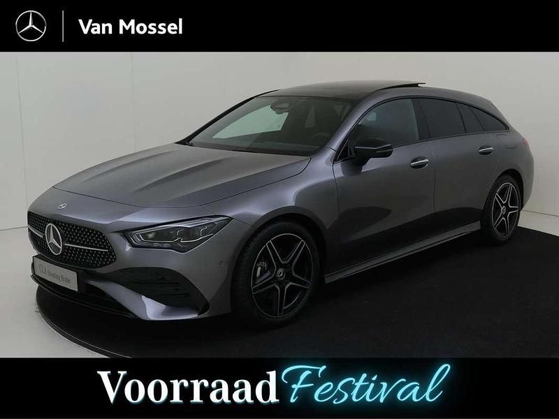 , metallic lak Nieuw 2025 Mercedes CLA180 Shooting Brake AMG line Stationwagen | € 54.484 - Afbeelding 1/4