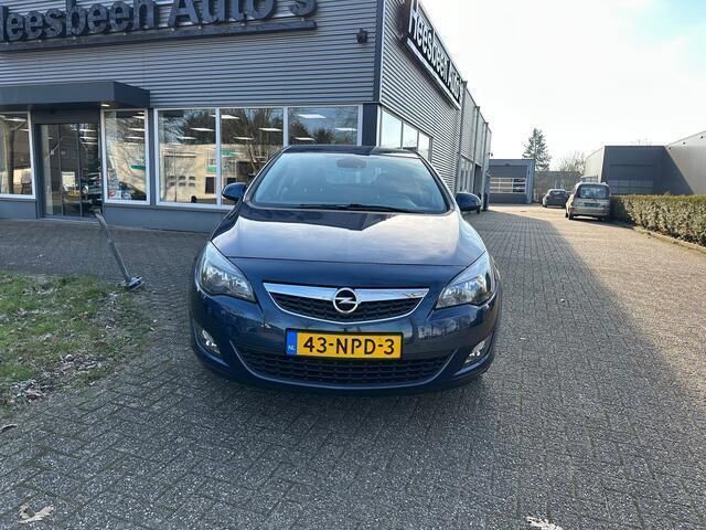 Blauw Gebruikt 2010 Opel Astra Sport Hatchback | € 3.450 (Eerlijke prijs) - Afbeelding 1/4