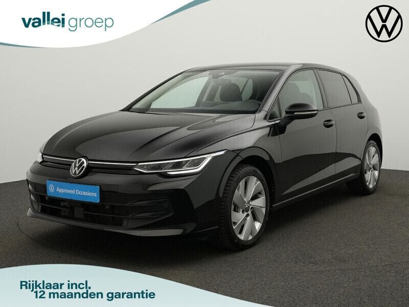 Zwart Gebruikt 2024 VW Golf VIII Edition Hatchback | € 33.900 (Eerlijke prijs) - Afbeelding 1/4