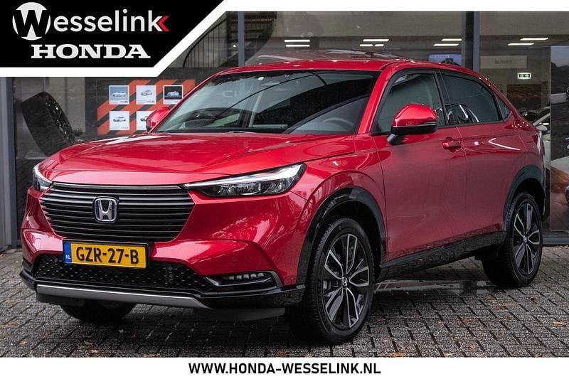 Rood Gebruikt 2025 Honda HR-V Advance SUV | € 36.950 (Eerlijke prijs) - Afbeelding 1/4