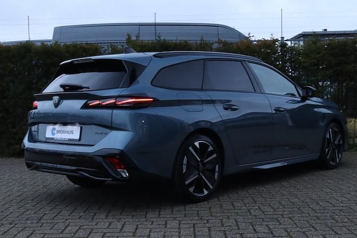 Nieuw Peugeot 308 SW GTi 2025 Blauw Stationwagen