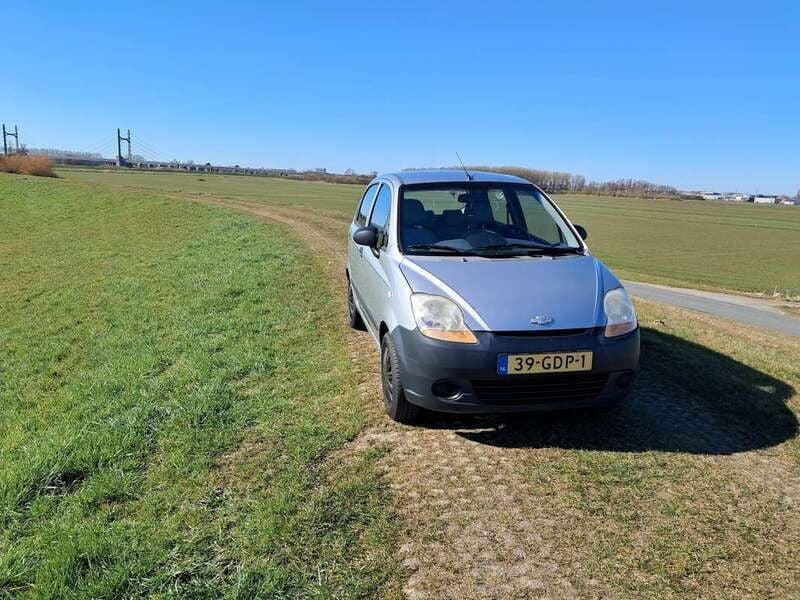 Grijs Gebruikt 2008 Chevrolet Matiz Hatchback | € 1.450 (Eerlijke prijs) - Afbeelding 1/4