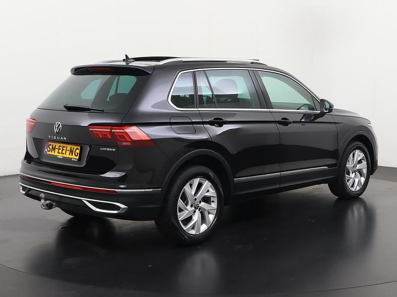 Occasion VW Tiguan Elegance 245 PK (180 kW) 2022 Zwart SUV