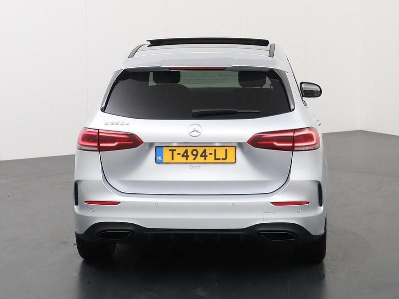 Occasion Mercedes B250 AMG 218 PK (160 kW) 2021 Grijs MPV