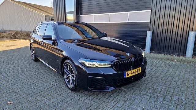 Occasion BMW 530 Executive 252 PK (185 kW) 2021 Zwart (metallic) Stationwagen