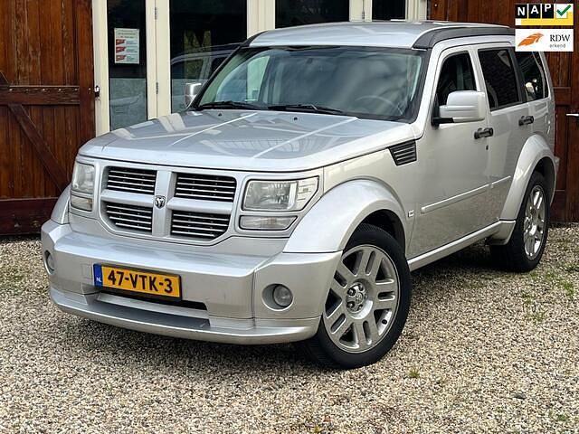 Grijs Gebruikt 2008 Dodge Nitro SE SUV | € 4.950 - Afbeelding 1/4