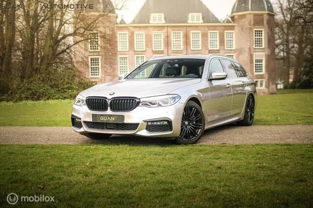 Zilver Gebruikt 2017 BMW 540 Executive Stationwagen | € 34.950 (Duur) - Afbeelding 1/4