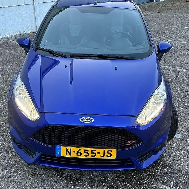 Gebruikt 2016 Ford Fiesta ST Hatchback | € 9.750 (Goede deal) - Afbeelding 1/4