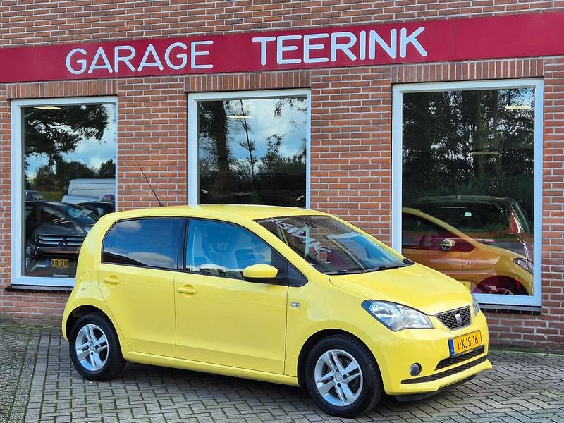 Occasion Seat Mii 60 PK (44 kW) 2013 Geel Hatchback