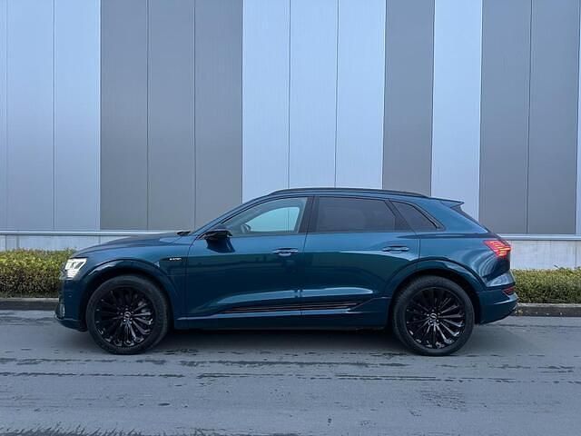 Occasion Audi e-tron Black Edition 300 kW (408 PK) 2020 Blauw (metallic) SUV