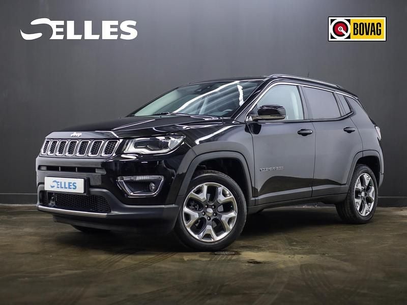 Zwart (metallic) Occasion 2018 Jeep Compass Limited SUV | € 18.695 (Eerlijke prijs) - Afbeelding 1/4