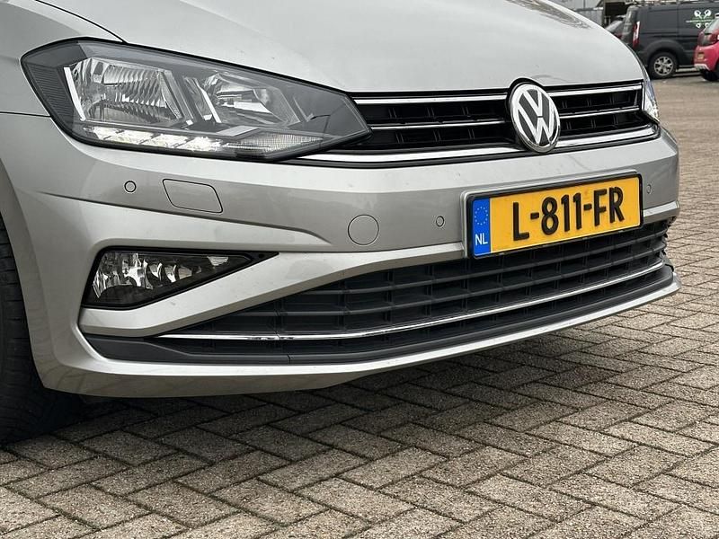 Occasion VW Golf Sportsvan Comfortline 116 PK (85 kW) 2019 Grijs (metallic) MPV
