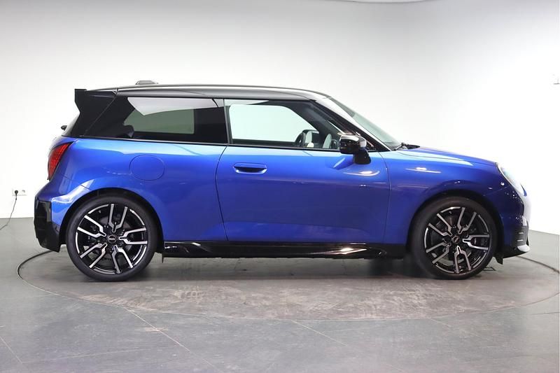 Occasion Mini Cooper SE 160 kW (218 PK) 2026 Blauw Hatchback