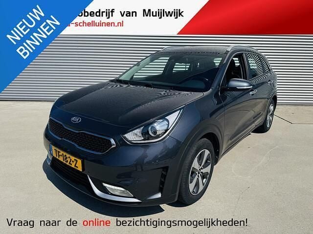 Grijs Gebruikt 2018 Kia Niro SUV | € 17.850 (Eerlijke prijs) - Afbeelding 1/4