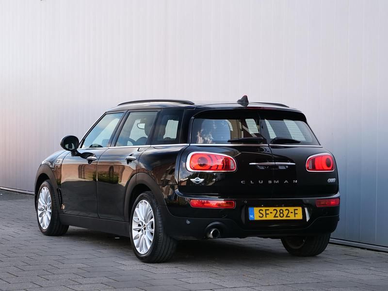 Occasion Mini Cooper Clubman Business 136 PK (100 kW) 2018 Zwart Stationwagen
