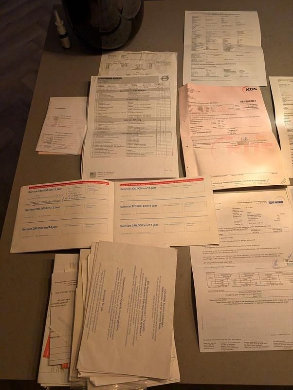 Zwart Occasion 2004 Volvo V50 Stationwagen | € 3.995 (Eerlijke prijs) - Afbeelding 1/4