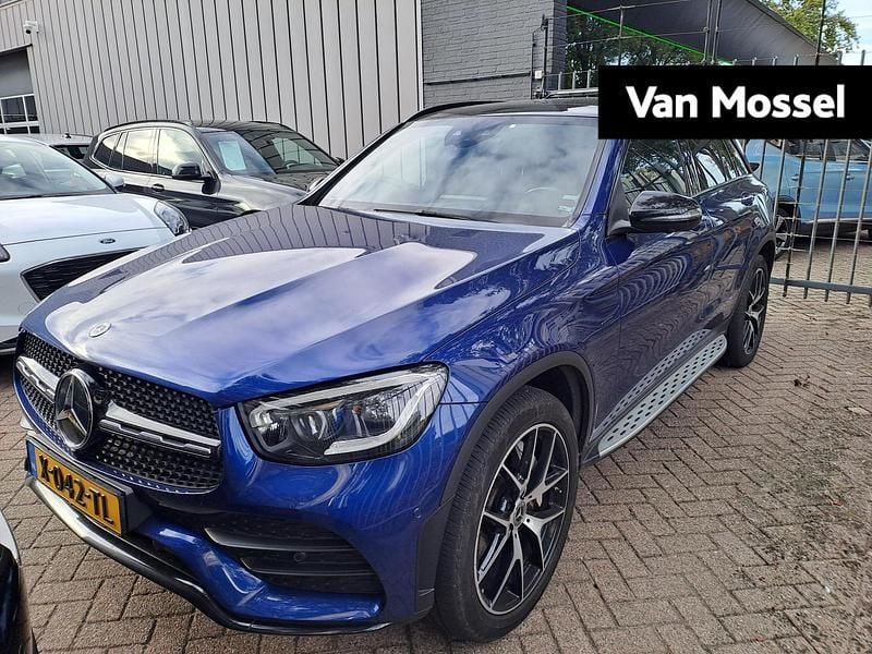 Blauw Gebruikt 2020 Mercedes GLC300e Premium Plus SUV | € 39.900 (Eerlijke prijs) - Afbeelding 1/4