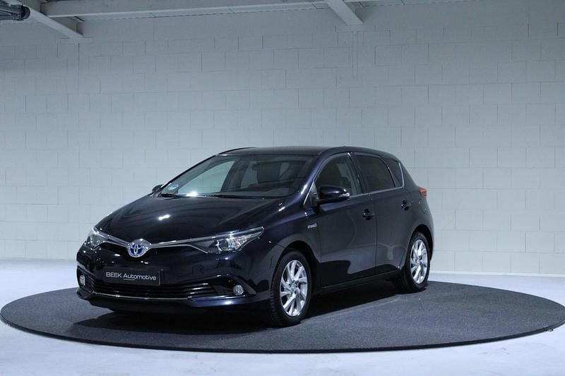 Occasion Toyota Auris Hybrid 99 PK (72 kW) 2015 Grijs Hatchback