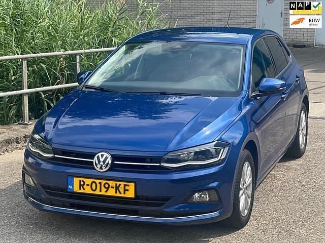 Blauw Gebruikt 2020 VW Polo Highline Hatchback | € 13.950 (Goede deal) - Afbeelding 1/4