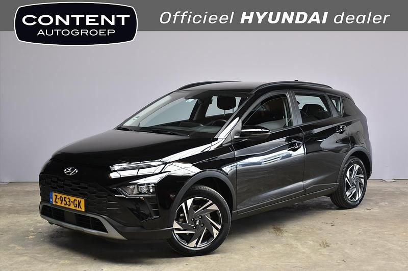 Zwart Gebruikt 2024 Hyundai Bayon Comfort SUV | € 19.440 (Eerlijke prijs) - Afbeelding 1/4