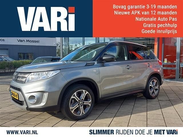 Grijs Occasion 2016 Suzuki Vitara Exclusive SUV | € 16.999 (Eerlijke prijs) - Afbeelding 1/4