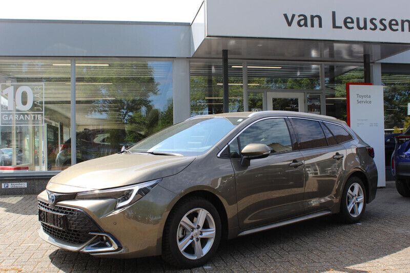 Gebruikt 2024 Toyota Corolla Hybrid | € 30.499 - Afbeelding 1/1