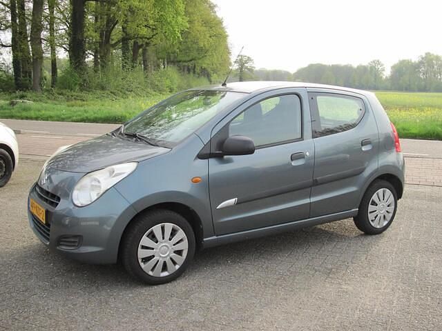 Occasion Suzuki Alto 68 PK (50 kW) 2010 Grijs Hatchback
