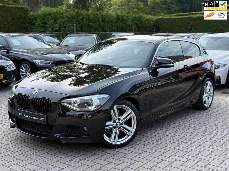 Zwart Gebruikt 2012 BMW 116 M Sport Hatchback | € 10.950 (Iets duurder) - Afbeelding 1/4